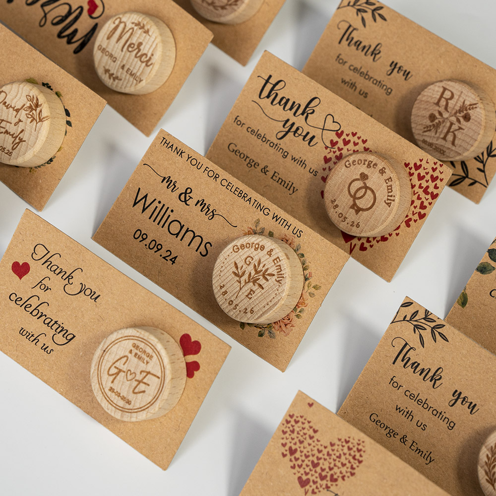Personalized Gift Wine Bottle  - Wedding Supply List ulasan dan harga