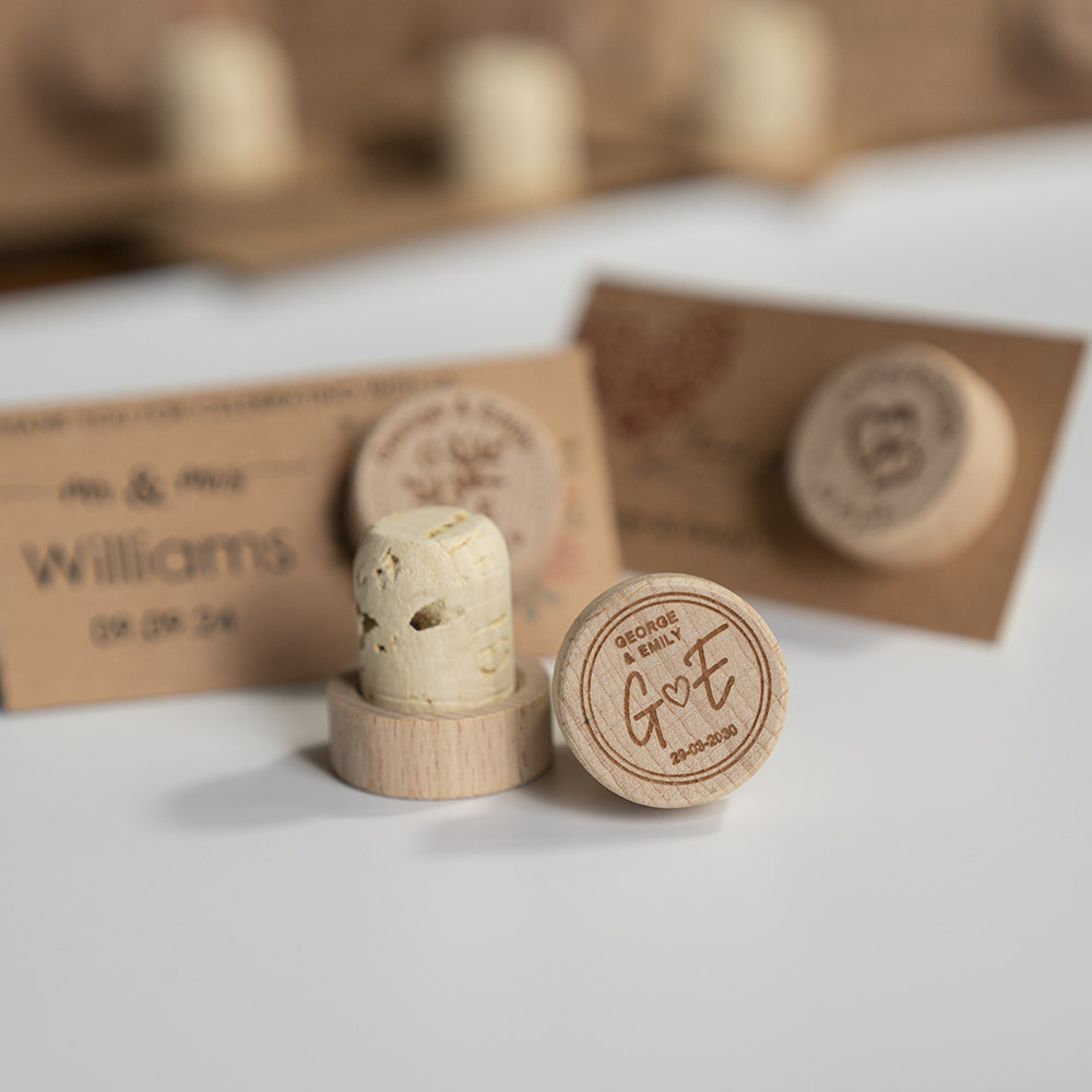 Personalized Gift Wine Bottle  - Wedding Supply List ulasan dan harga