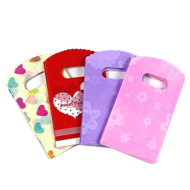 Mixed Pattern Plastic Gift Bag - Wedding Supply List ulasan dan harga